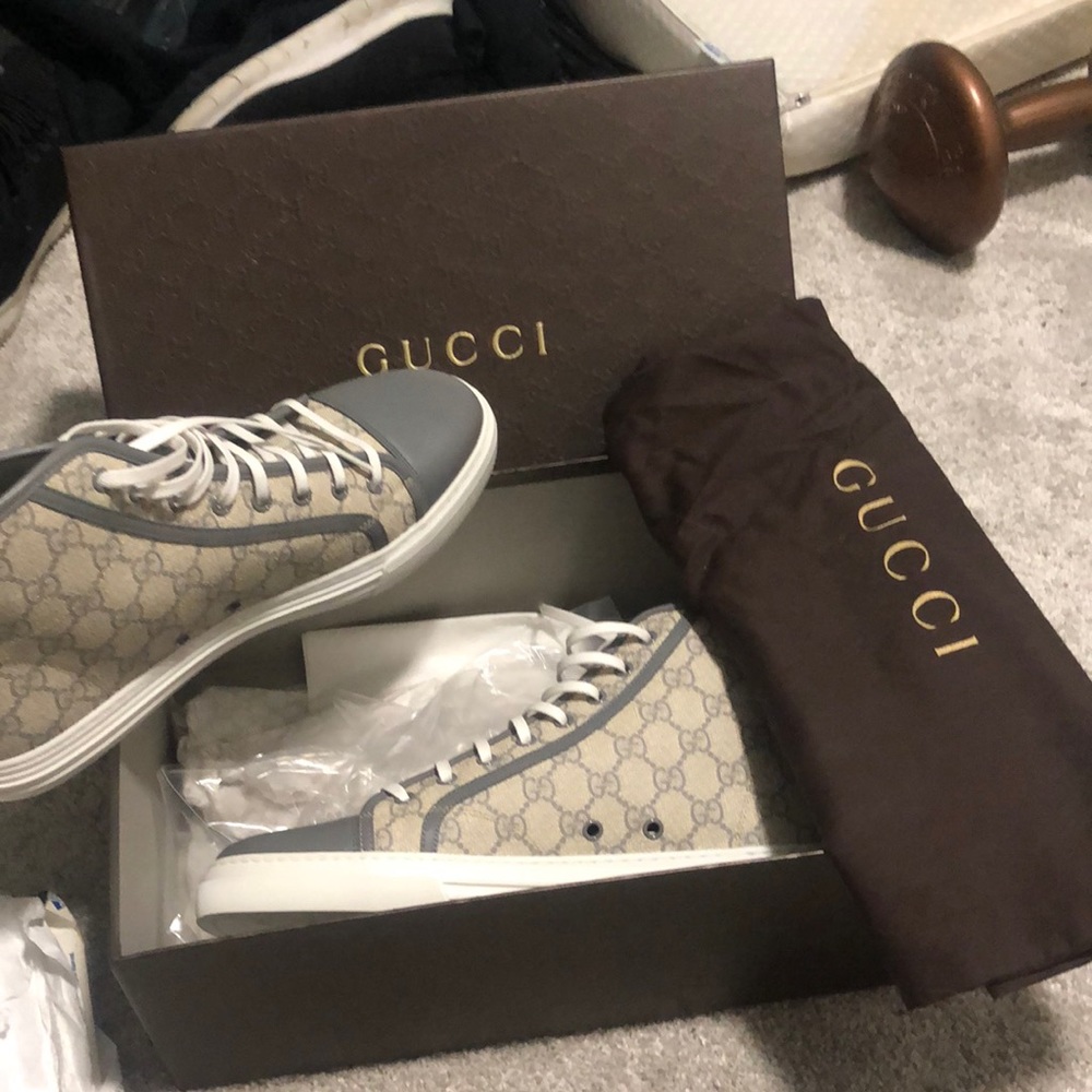 GuccisneakersneverwornbagincludedPerfectcondition
